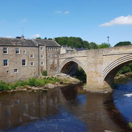 1 The Riverside Barnard Castle Exterior photo